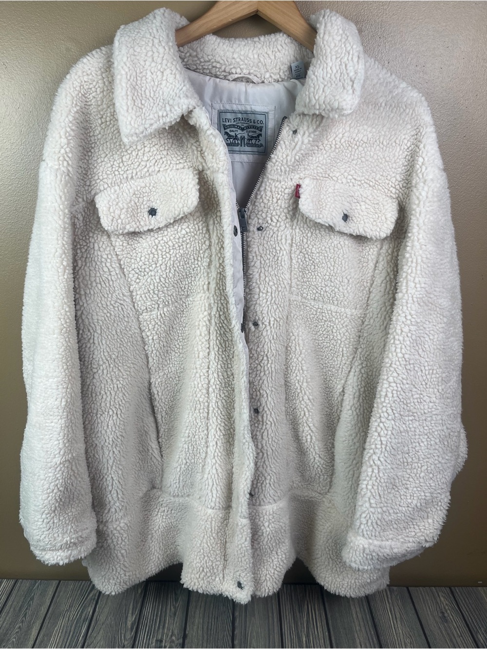 Levi's Cream Sherpa Teddy Jacket Women's XL